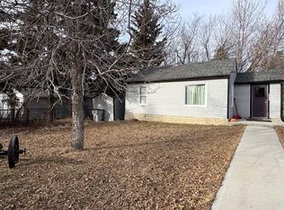 1206 S 6th Ave, Wainwright, AB T9W1G2
