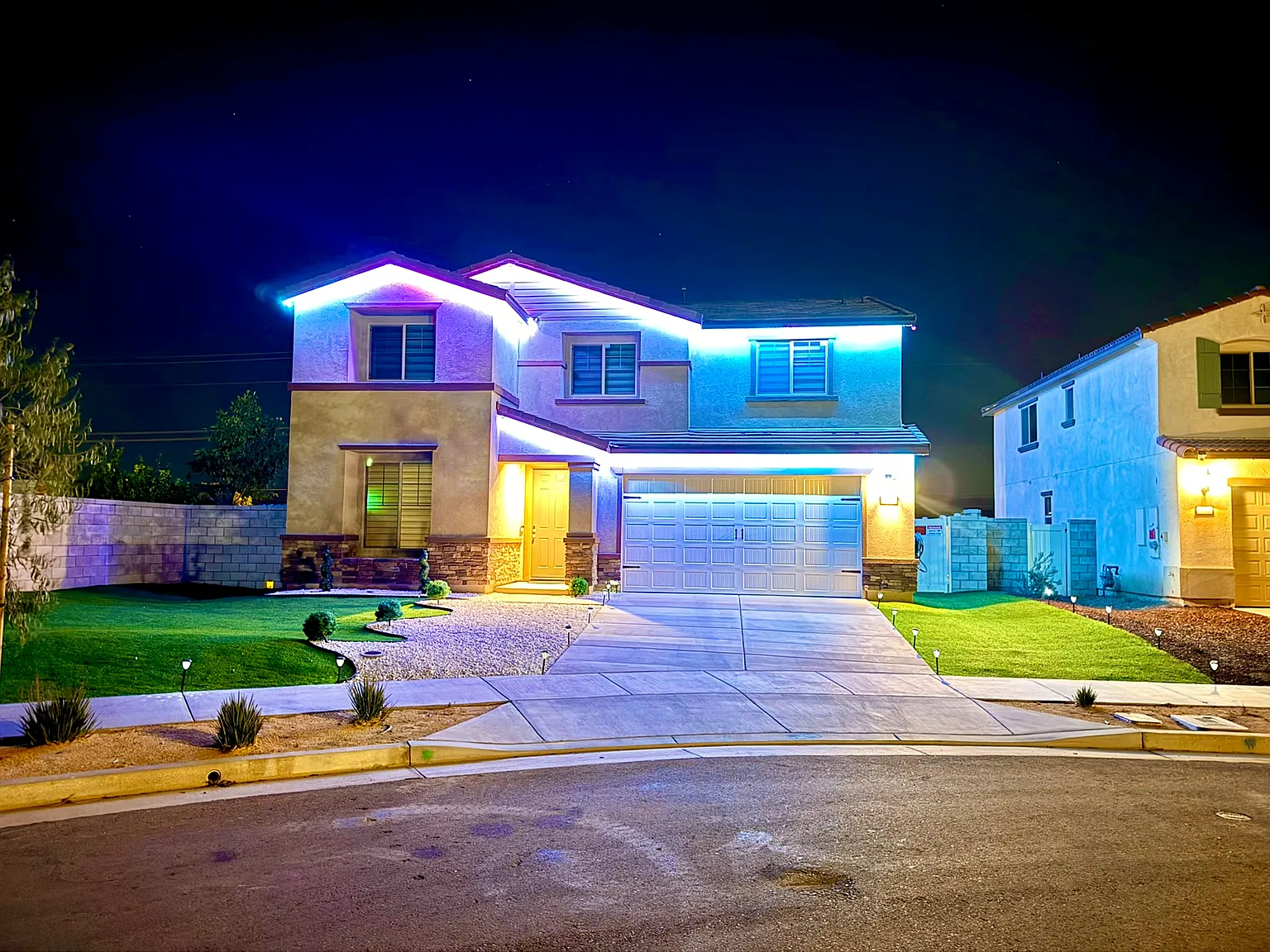 5 bed, 2824 sqft, $4,295 — Photo 3