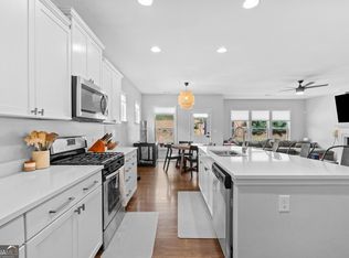 202 Roundwood Way, Peachtree City, GA 30269