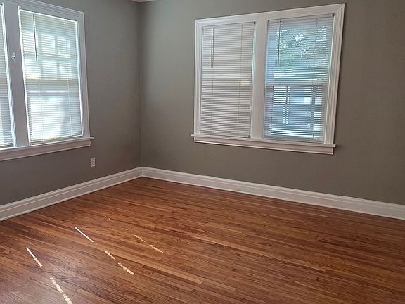 5th image of 1135 S Florence Pl