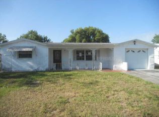 5306 Eagle Dr, Holiday, FL 34690