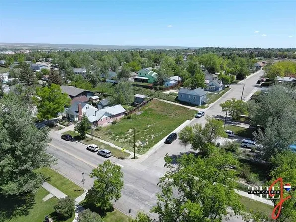 1006 E 10th St, Casper, WY 82601