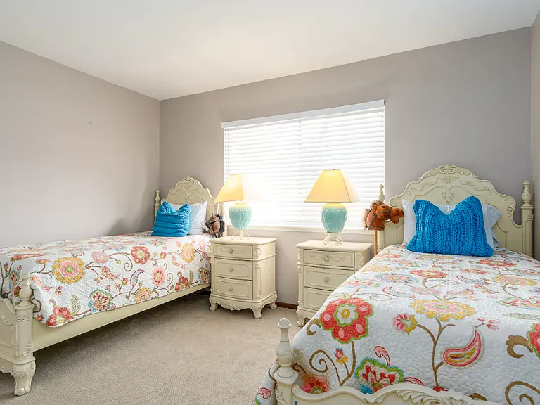 Bedroom 3- All bedrooms can accommodate Queen beds or twin beds. They have natural lighting and big closets. You can still put night stands or study tables