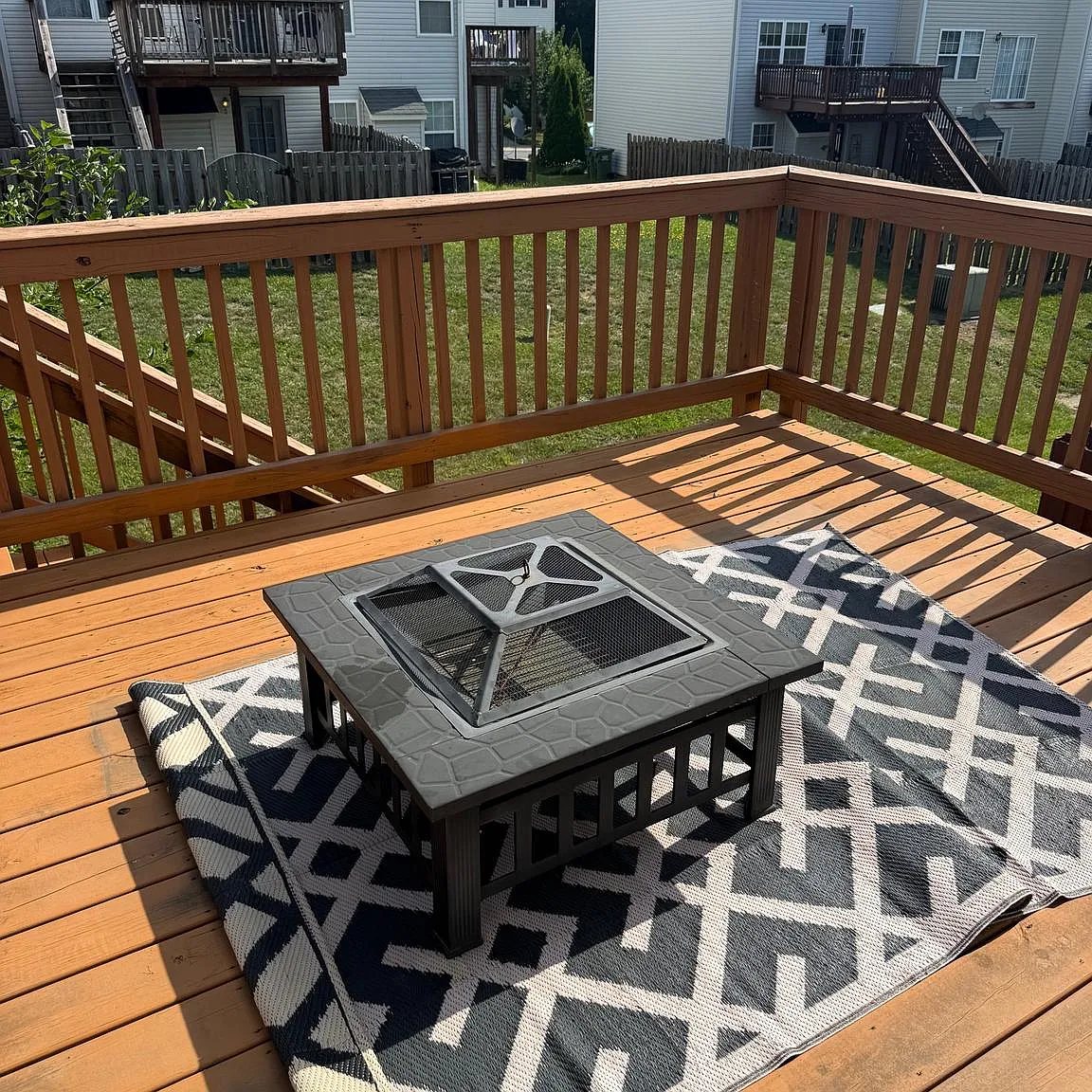 3 bed, 4.0 bath, 2340 sqft, $2,400 — Photo 4