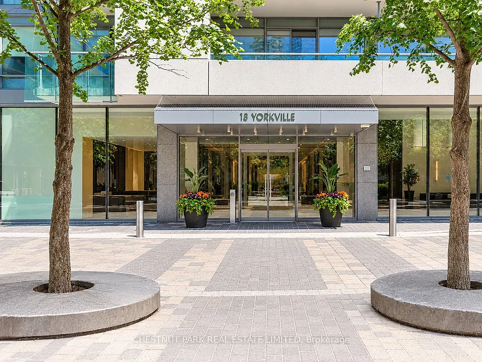 18 Yorkville Ave #2209