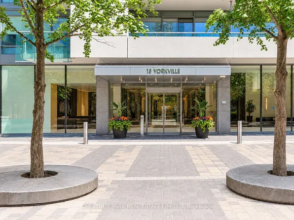 18 Yorkville Ave, Toronto, ON