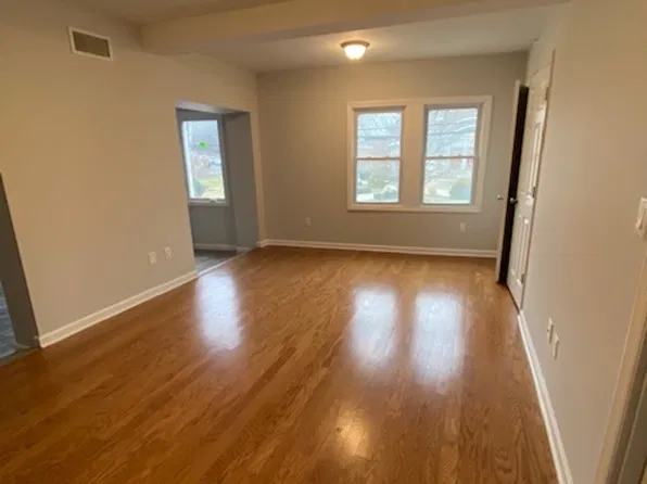 165 E Main St #2A, Mount Kisco, NY 10549