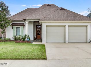 223 Country Park Dr, Youngsville, LA 70592