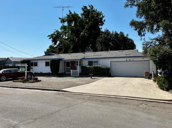 201 Riverside Rd, Waterford, CA 95386
