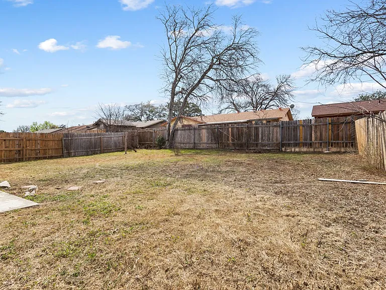 4718 Casa Oro St — Photo 23