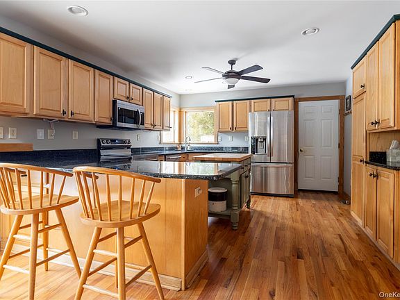 5th image of 1705 Kerwin Boulevard