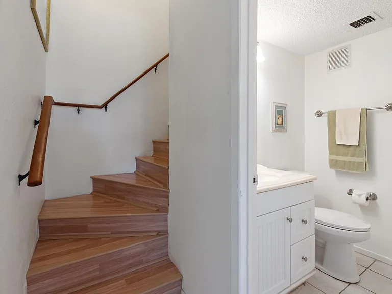 179 Medallion Blvd #179 — Photo 27