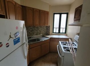 2061 Saint Raymond Ave #TD, Bronx, NY 10462