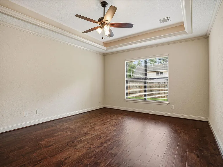 536 Stephen F Austin Dr — Photo 31
