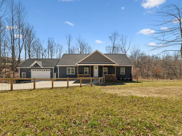 5083 Carlene Jones Rd, Westmoreland, TN 37186