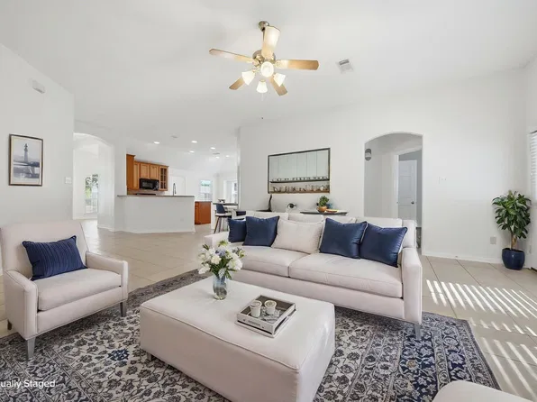 14043 Albany Springs Ln, Houston, TX 77044