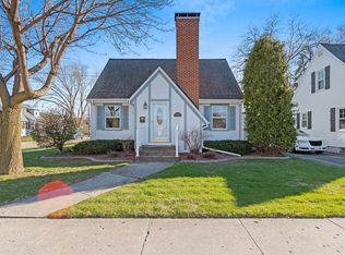 1019 9th St, Green Bay, WI 54304