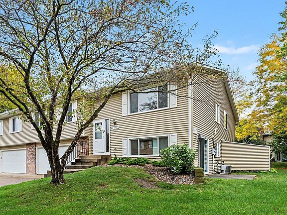 3rd image of 4647 Penkwe Way