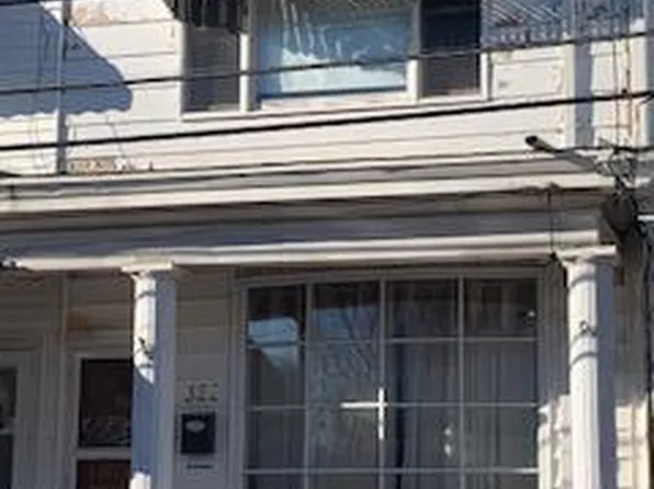 322 S Jardin St, Shenandoah, PA 17976