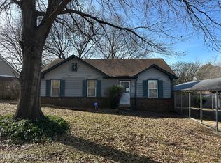 6525 Lynnfield Rd, Horn Lake, MS 38637