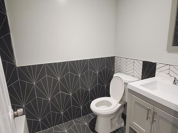 3rd image of 3148 Frankford Ave Floor 1
