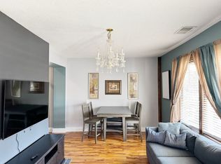 124 Washington Ave #A, Evansville, IN 47713
