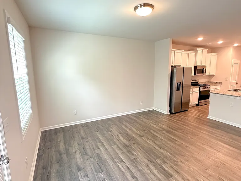 111 Norse Creek Dr — Photo 6
