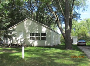 1975 Hatch Ave, Benton Harbor, MI
