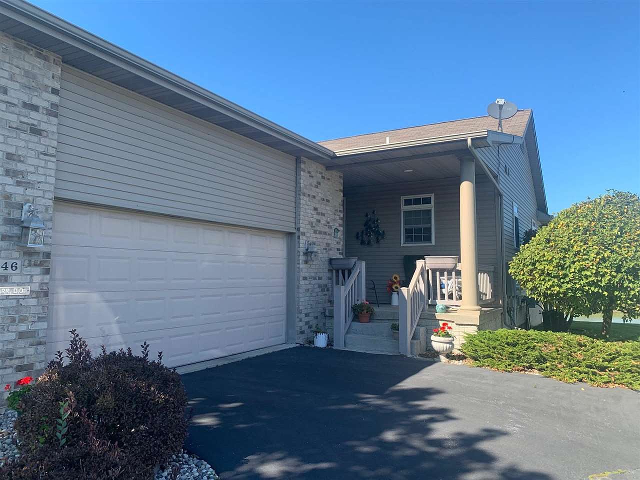 546 Hampton Lake Dr, Essexville, MI 48732 Zillow