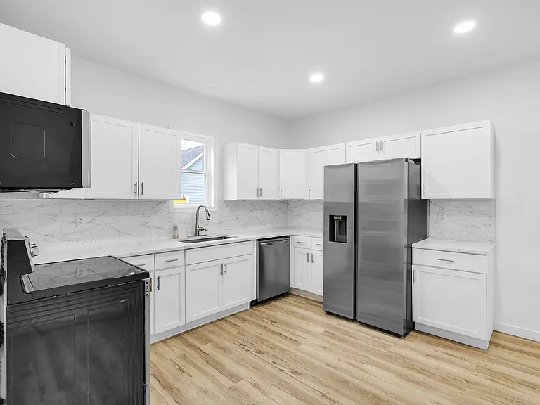 Open Kitchen