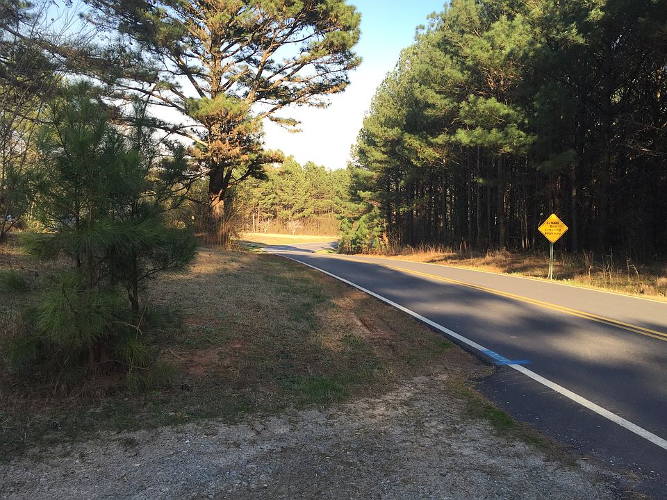 2nd image of 6593 Smithfield Rd