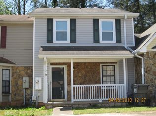 112 Oak Cir S, Stockbridge, GA 30281