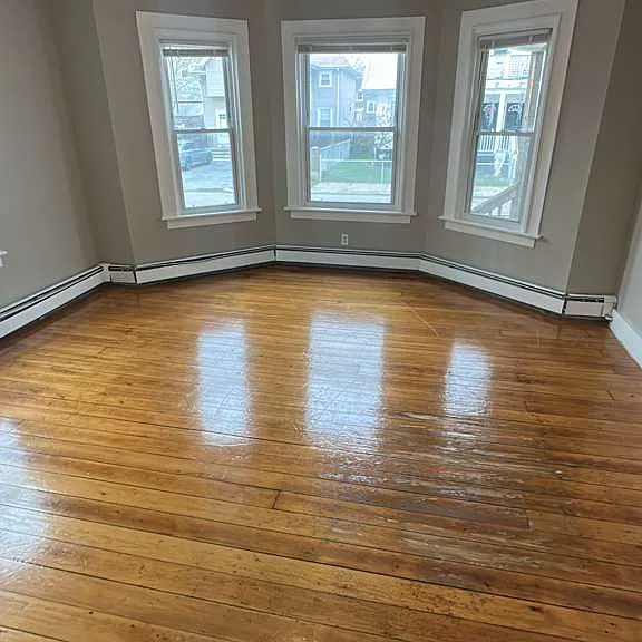 13 Sanford St #1F — Photo 4