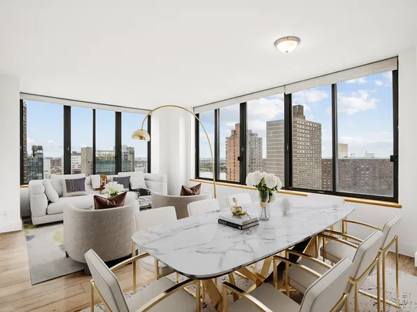 300 East 93rd Street image 1 of 8