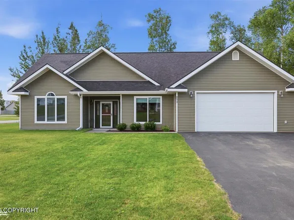 210 W Goldenwood St, Wasilla, AK 99654
