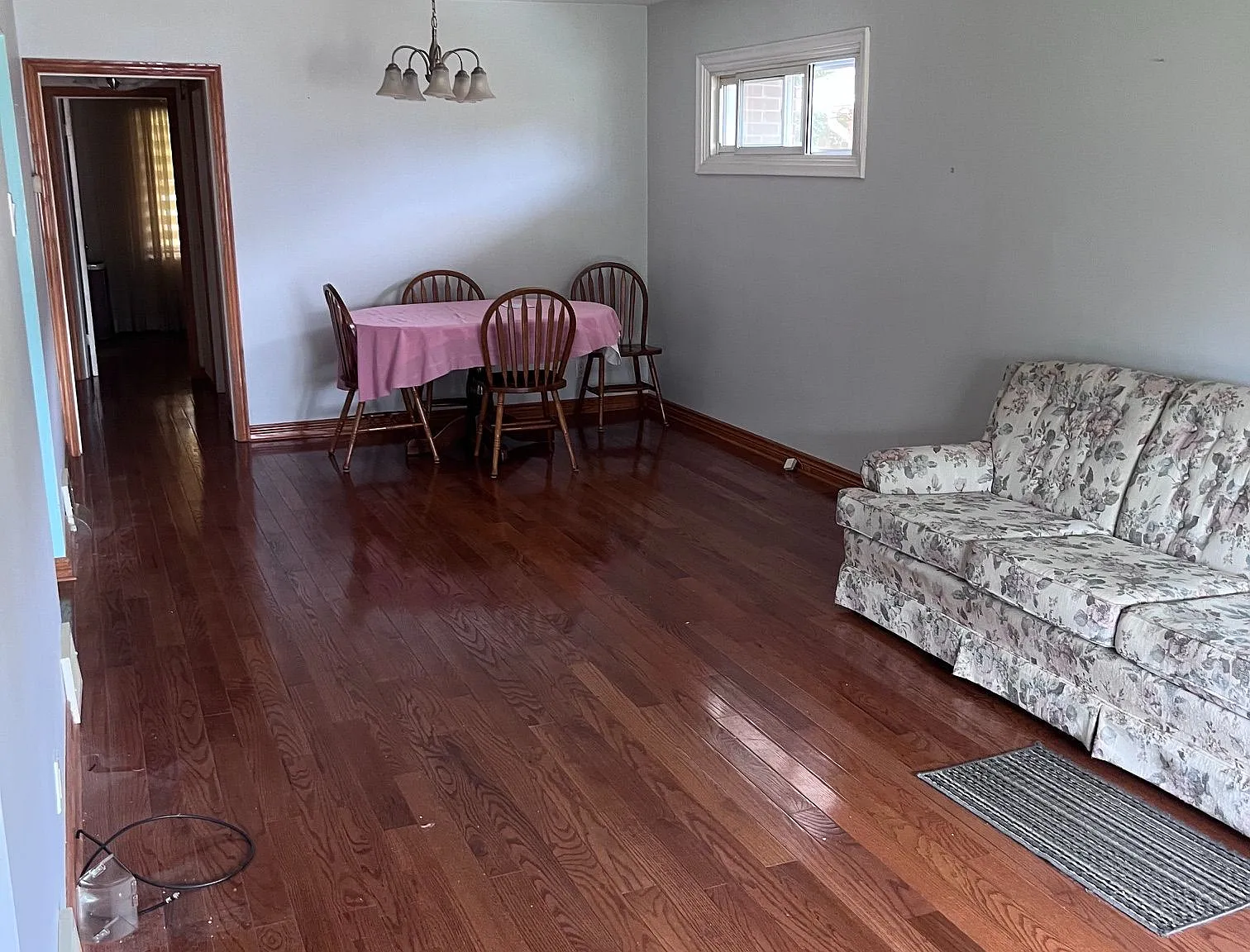 3 bed, $2,950 — Photo 2