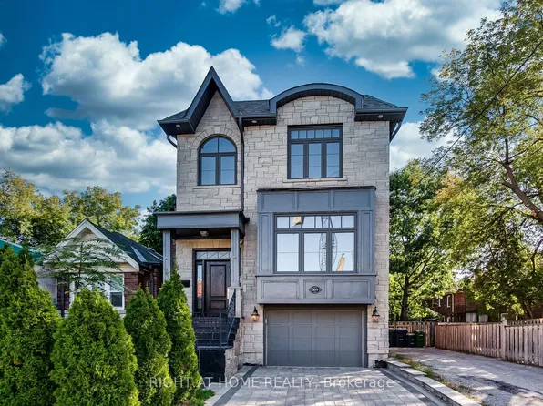 109 Banff Rd, Toronto, ON M4P 2P6