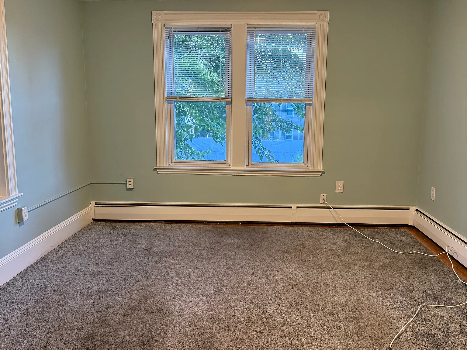 2 bed, 1000 sqft, $2,575 — Photo 4