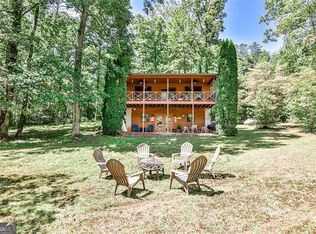 343 Idle Ln, Blue Ridge, GA 30513