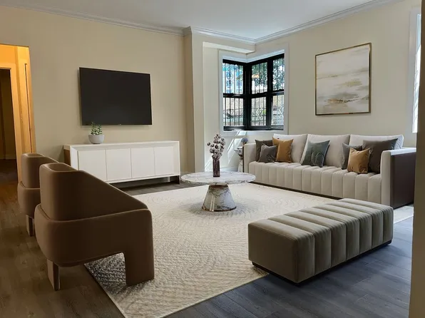259 Bennett Ave APT 1B, New York, NY 10040