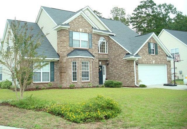 1st image of 724 Beverly Dr