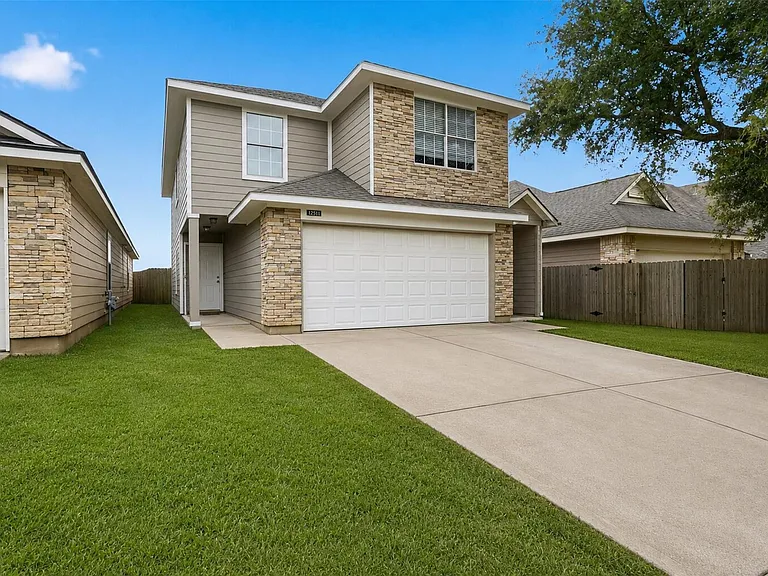12511 Jade Treasure Dr — Photo 2