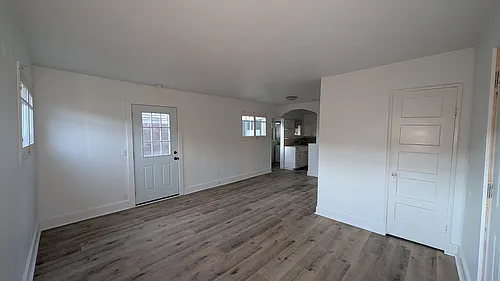 4883 33rd St Photo 1