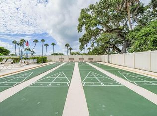 92 Spring Lake Dr APT 107, Vero Beach, FL 32962