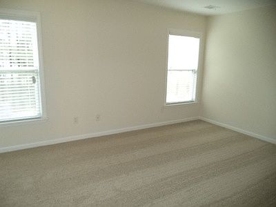 5th image of 3725 Park Hill Cir