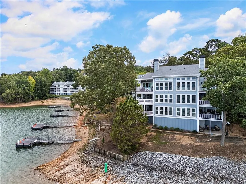 2100 Habersham Marina Rd #201-E