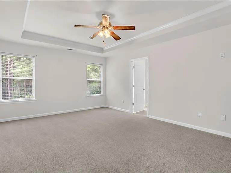 4488 Ravenwood Dr — Photo 19