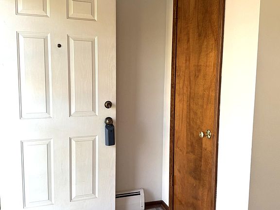 5th image of 3110 Broadway N