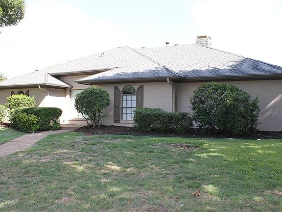 3rd image of 2124 Lattice Ct