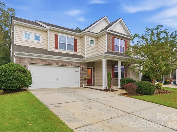 2669 Southern Trace Dr, Waxhaw, NC 28173